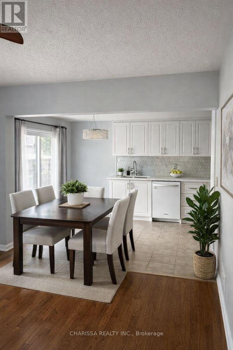 Upper - 482 Farlow Crescent, Milton, Ontario  L9T 5M8 - Photo 3 - W12869720