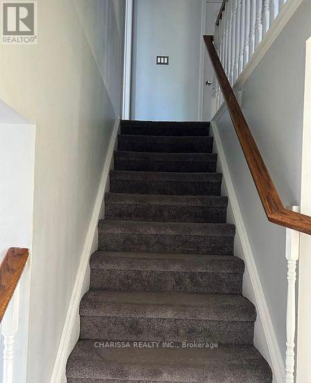 Upper - 482 Farlow Crescent, Milton, Ontario  L9T 5M8 - Photo 5 - W12869720