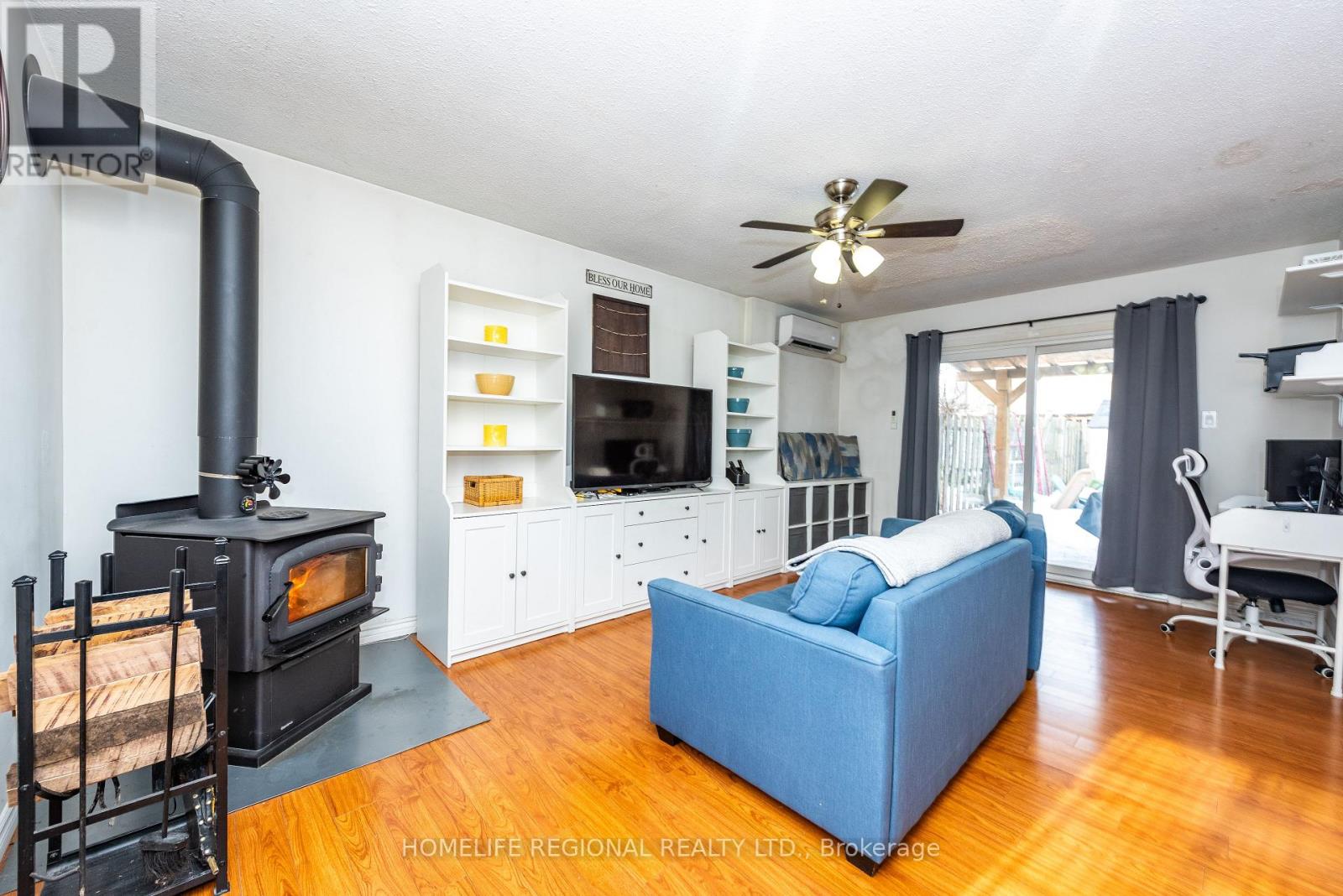 26 Garrison Square, Brampton, Ontario  L6S 2H3 - Photo 3 - W12869750