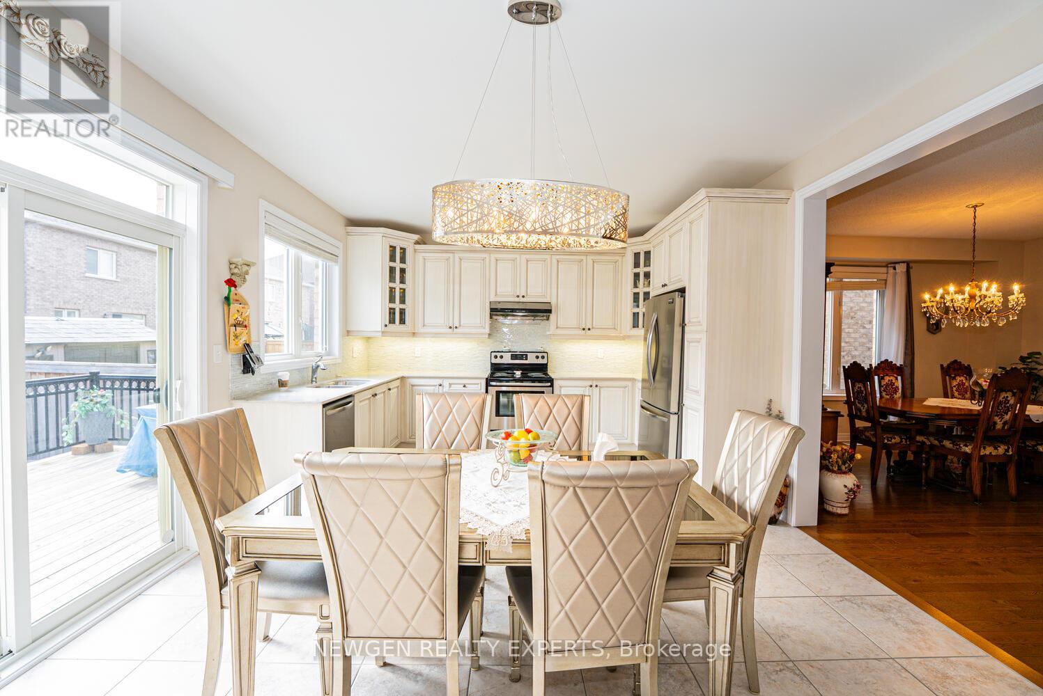 46 Monument Trail, Brampton, Ontario  L7A 4M9 - Photo 12 - W12869818