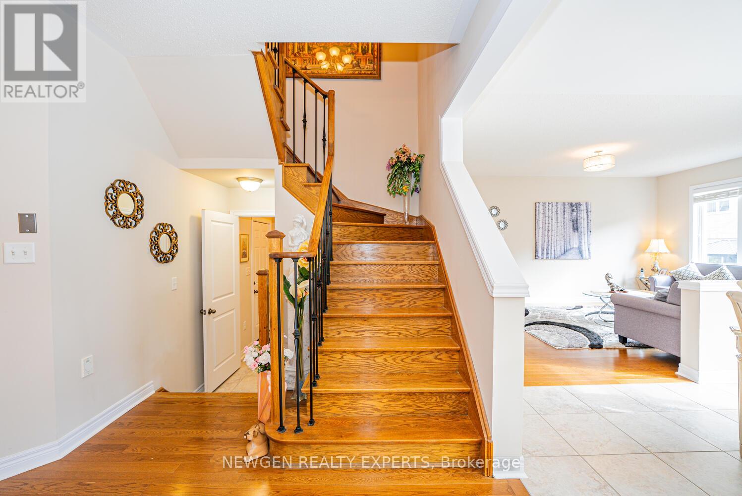 46 Monument Trail, Brampton, Ontario  L7A 4M9 - Photo 15 - W12869818