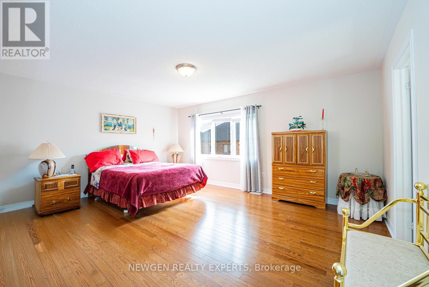 46 Monument Trail, Brampton, Ontario  L7A 4M9 - Photo 18 - W12869818