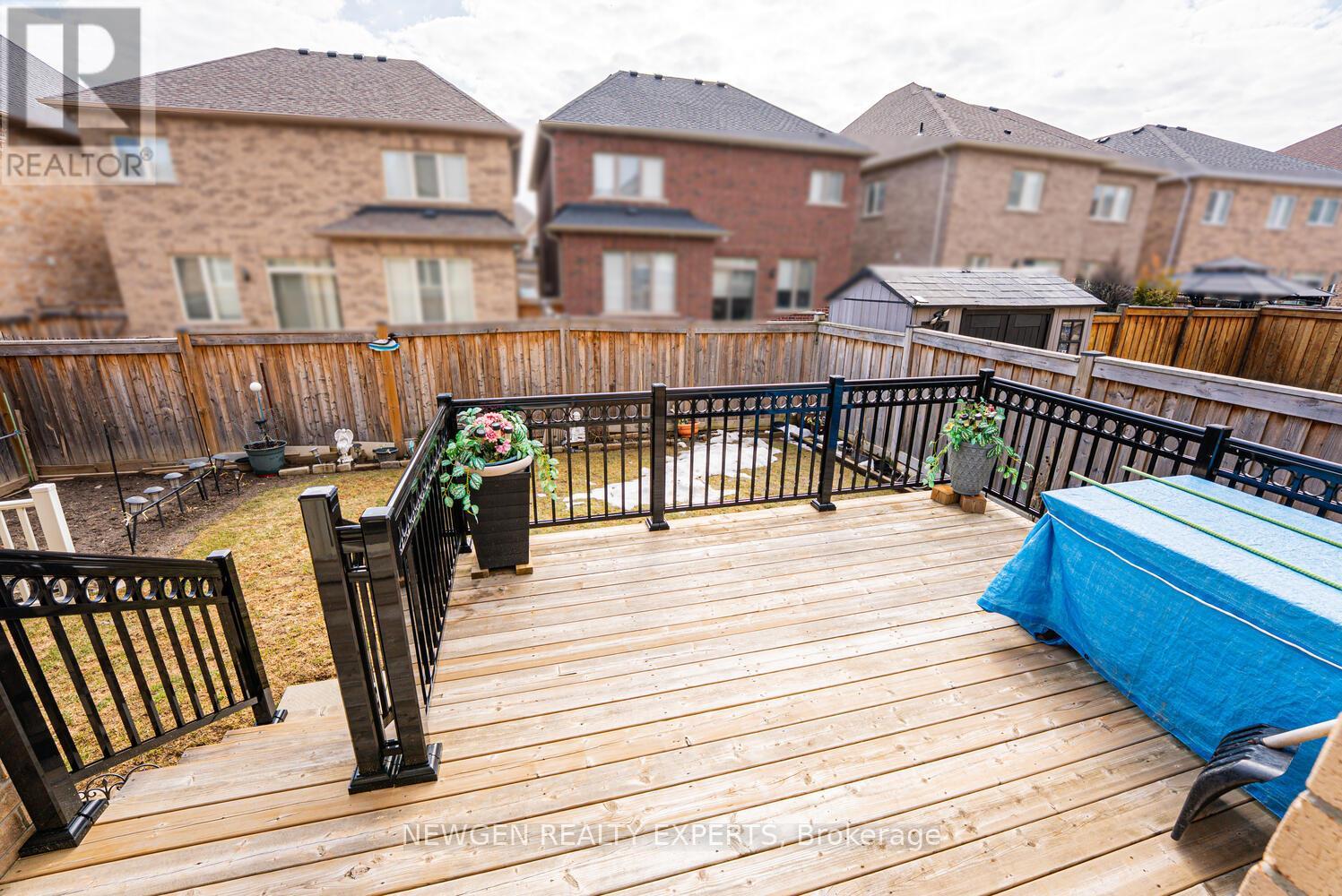 46 Monument Trail, Brampton, Ontario  L7A 4M9 - Photo 35 - W12869818