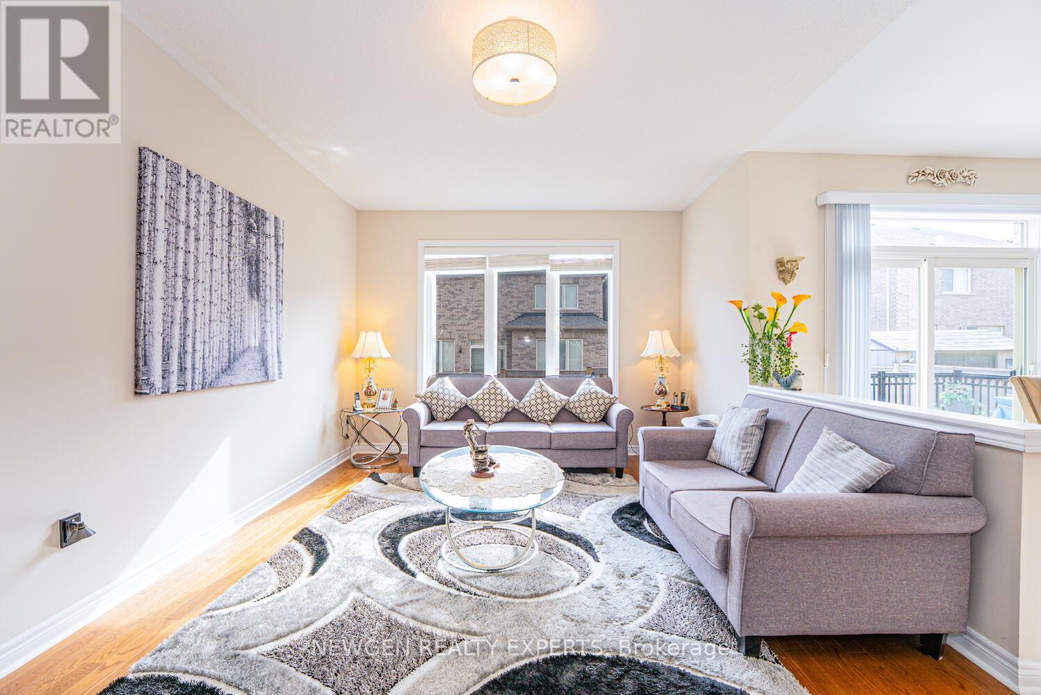 46 Monument Trail, Brampton, Ontario  L7A 4M9 - Photo 7 - W12869818