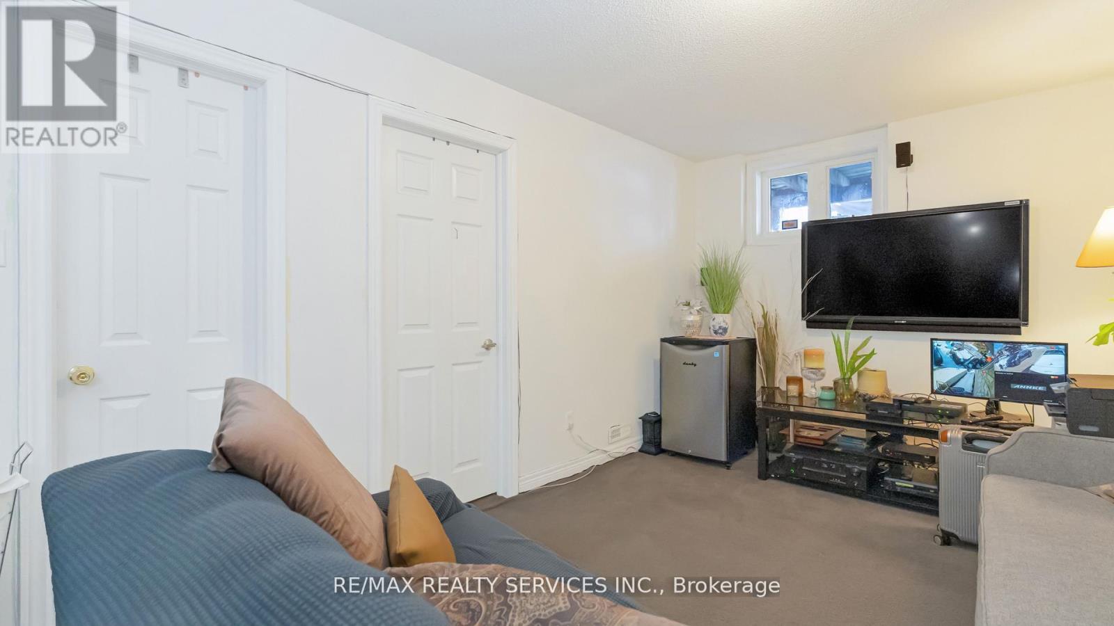 50 Sunny Glen Crescent, Brampton, Ontario  L7A 2C6 - Photo 32 - W12869832