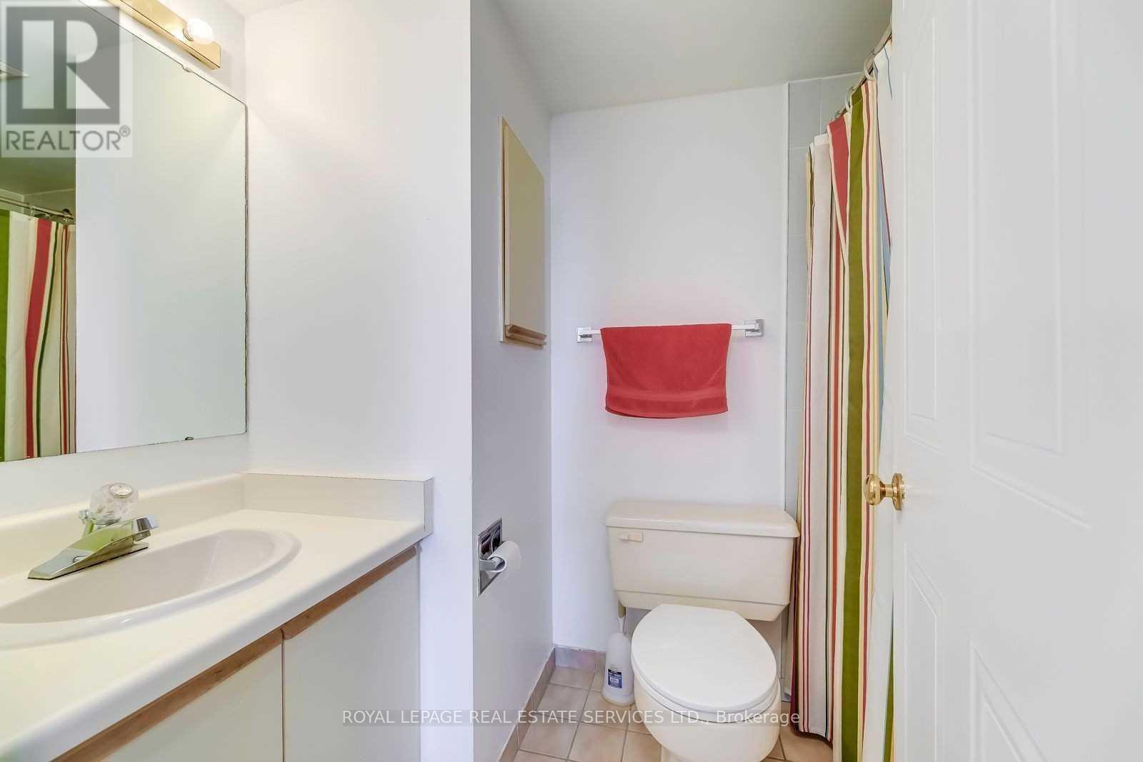 709 - 1110 Walden Circle, Mississauga, Ontario  L5J 4R3 - Photo 15 - W12869846