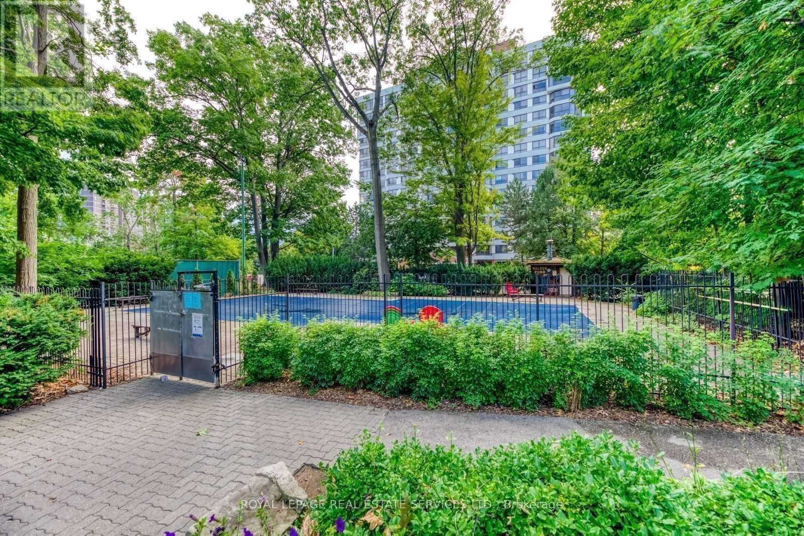 709 - 1110 Walden Circle, Mississauga, Ontario  L5J 4R3 - Photo 33 - W12869846