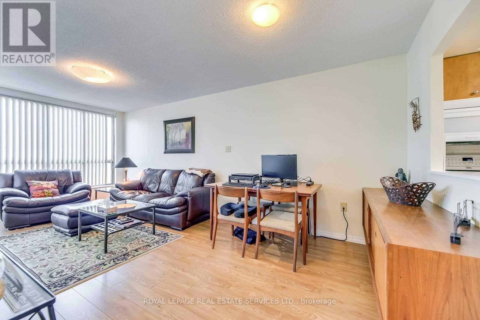 709 - 1110 Walden Circle, Mississauga, Ontario  L5J 4R3 - Photo 8 - W12869846