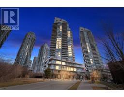 904 - 15 LEGION ROAD, Toronto, Ontario