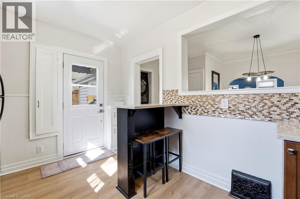 33 Park Hill Road W, Cambridge, Ontario  N1S 1E1 - Photo 10 - 40810062