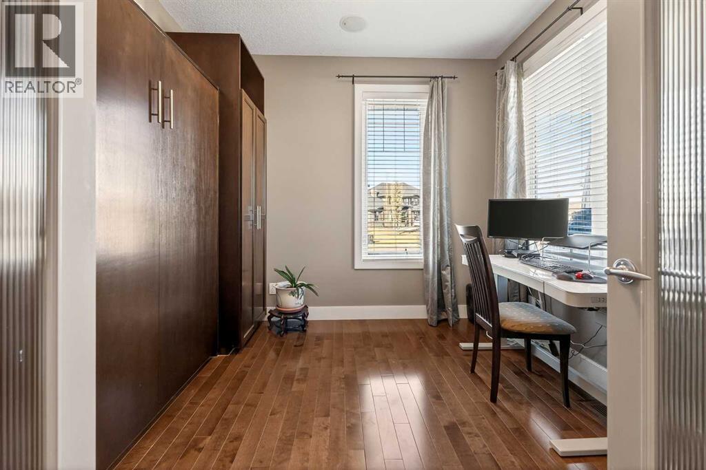 106 Montenaro Crescent, Rural Rocky View County, Alberta  T4C 1A5 - Photo 9 - A2285057