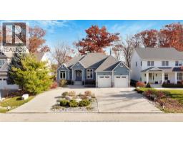 295 CRYSTAL BAY DRIVE, Amherstburg, Ontario