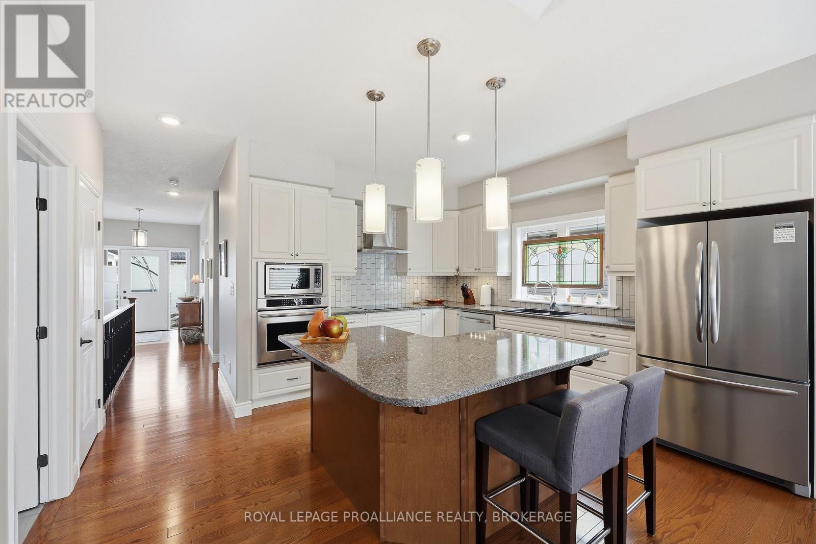 150 Sorbie Crescent, Loyalist, Ontario  K7N 0B7 - Photo 13 - X12869806