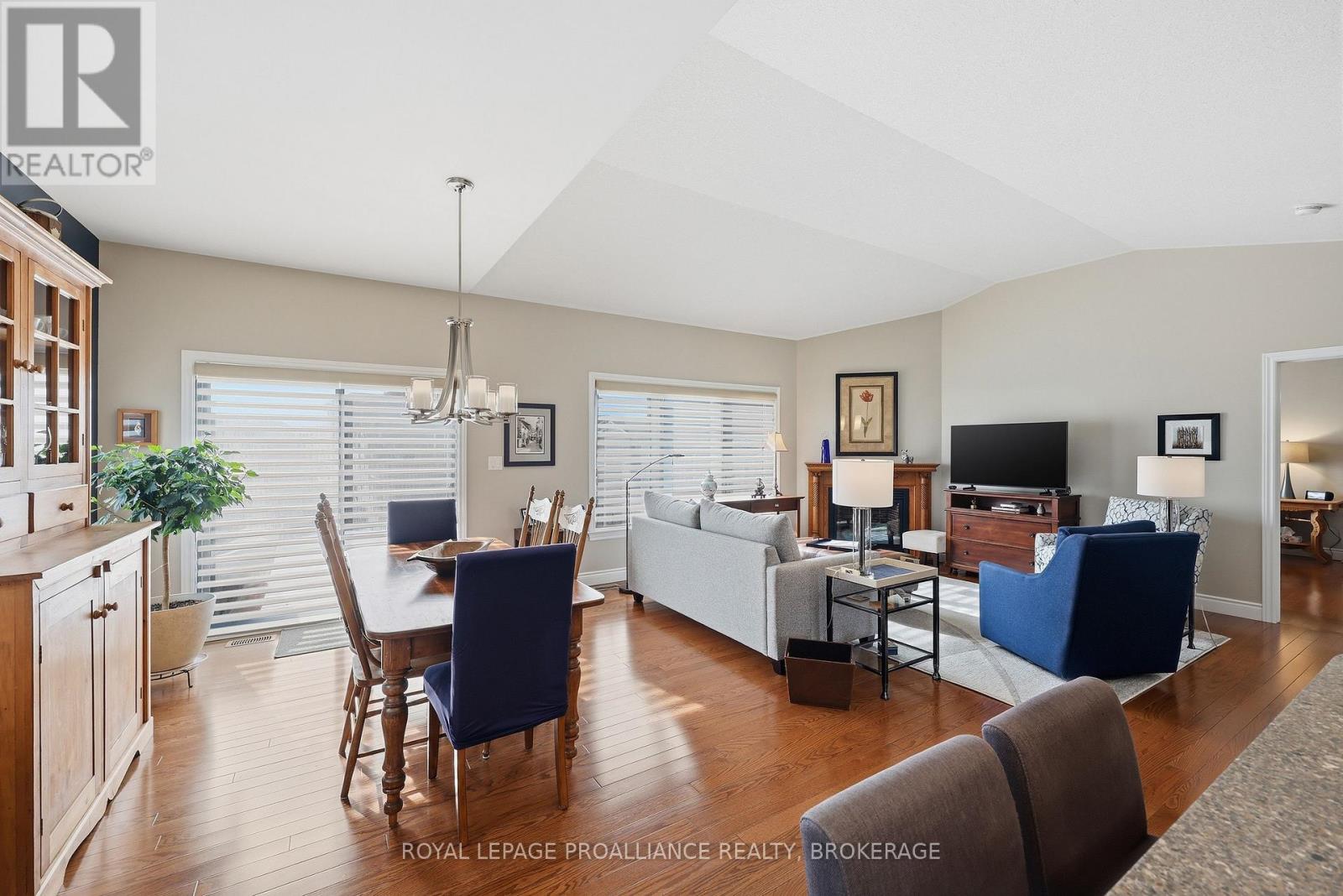 150 Sorbie Crescent, Loyalist, Ontario  K7N 0B7 - Photo 18 - X12869806