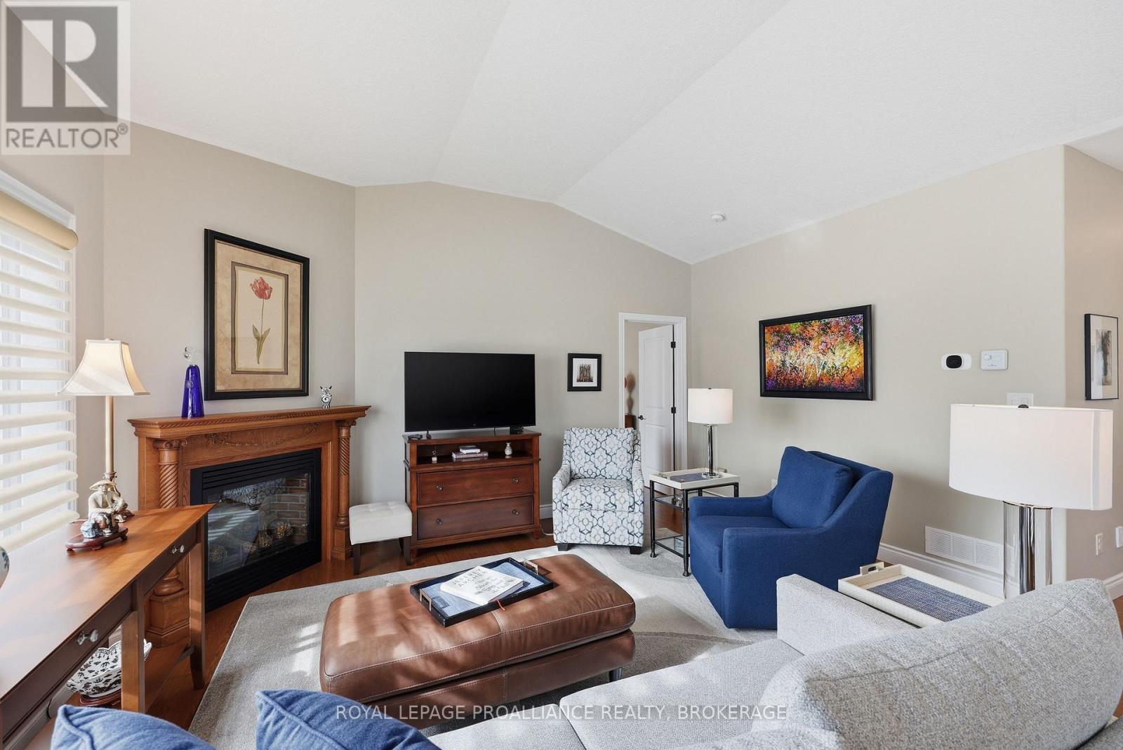 150 Sorbie Crescent, Loyalist, Ontario  K7N 0B7 - Photo 20 - X12869806