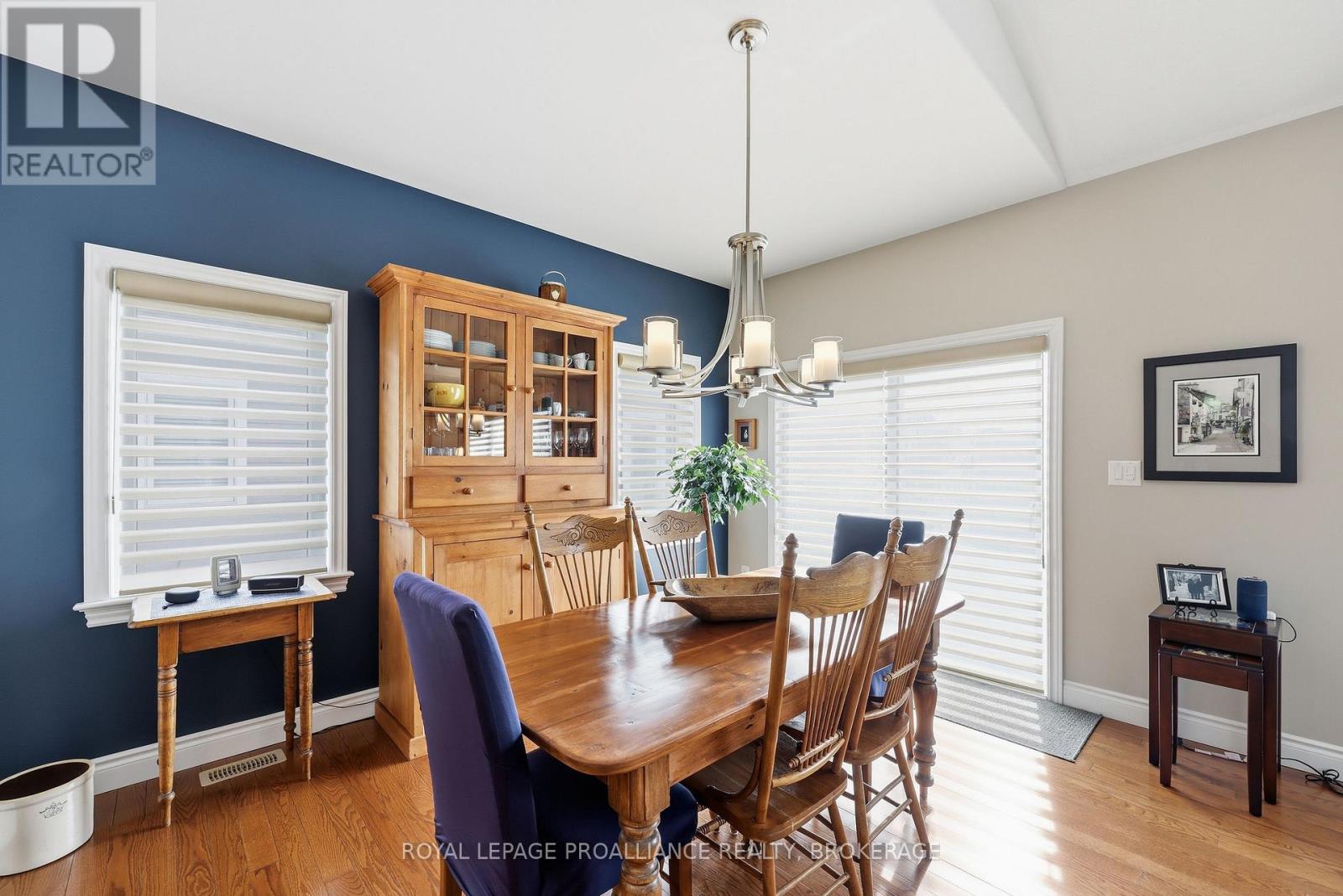 150 Sorbie Crescent, Loyalist, Ontario  K7N 0B7 - Photo 22 - X12869806