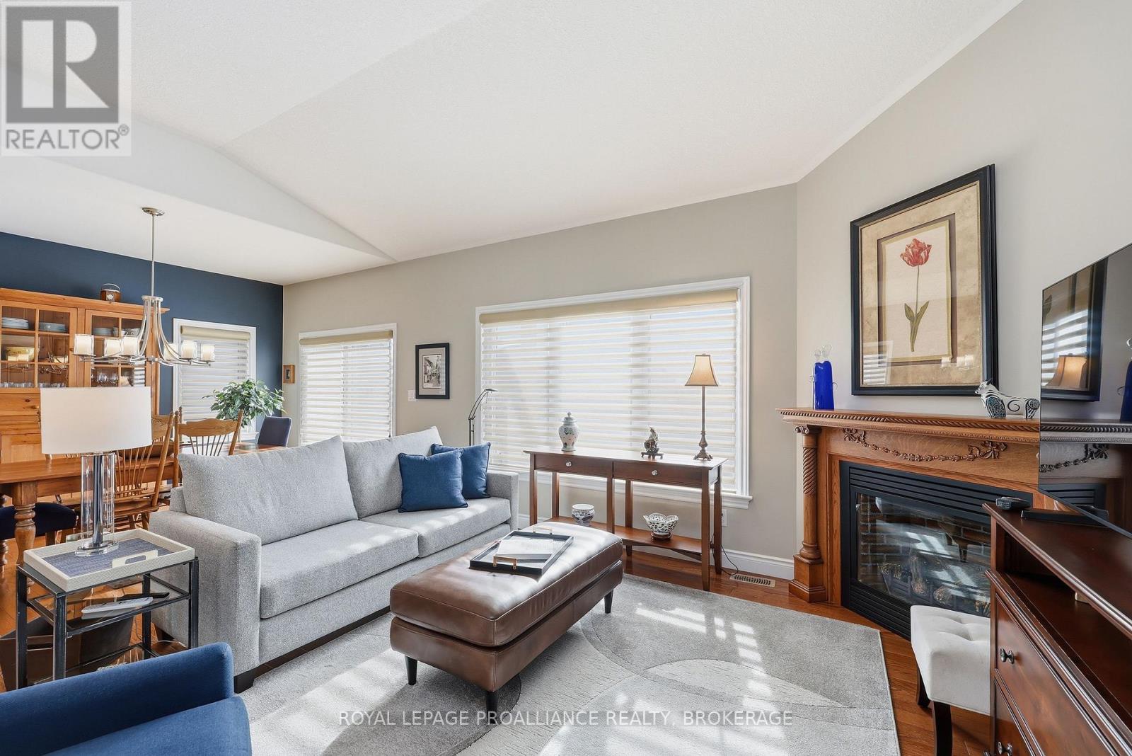 150 Sorbie Crescent, Loyalist, Ontario  K7N 0B7 - Photo 23 - X12869806