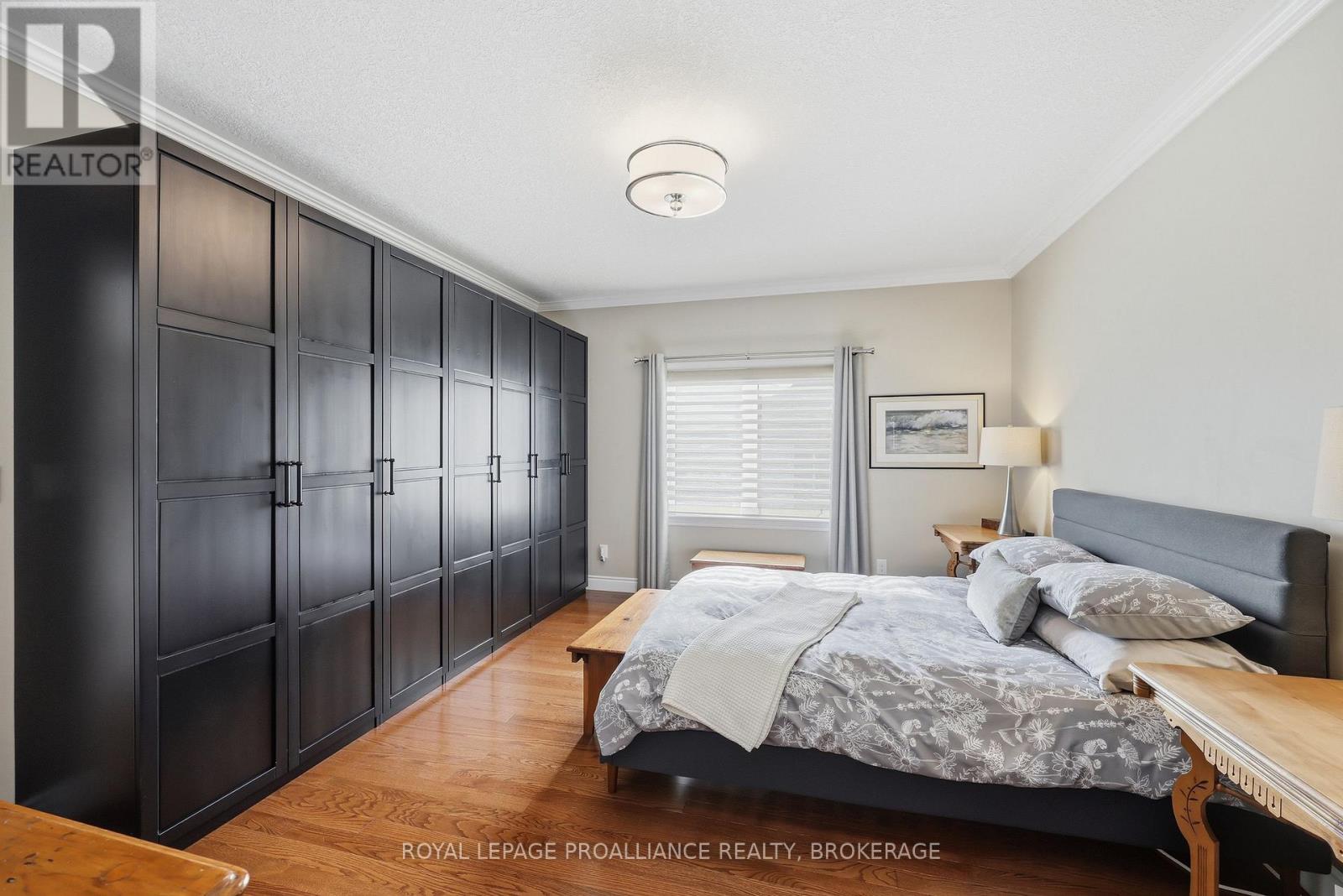 150 Sorbie Crescent, Loyalist, Ontario  K7N 0B7 - Photo 28 - X12869806