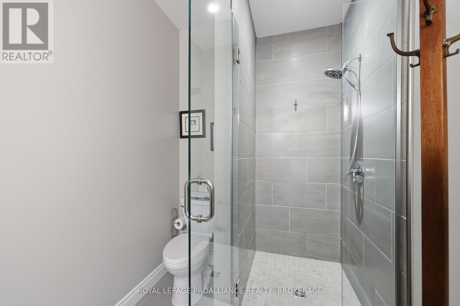 150 Sorbie Crescent, Loyalist, Ontario  K7N 0B7 - Photo 30 - X12869806