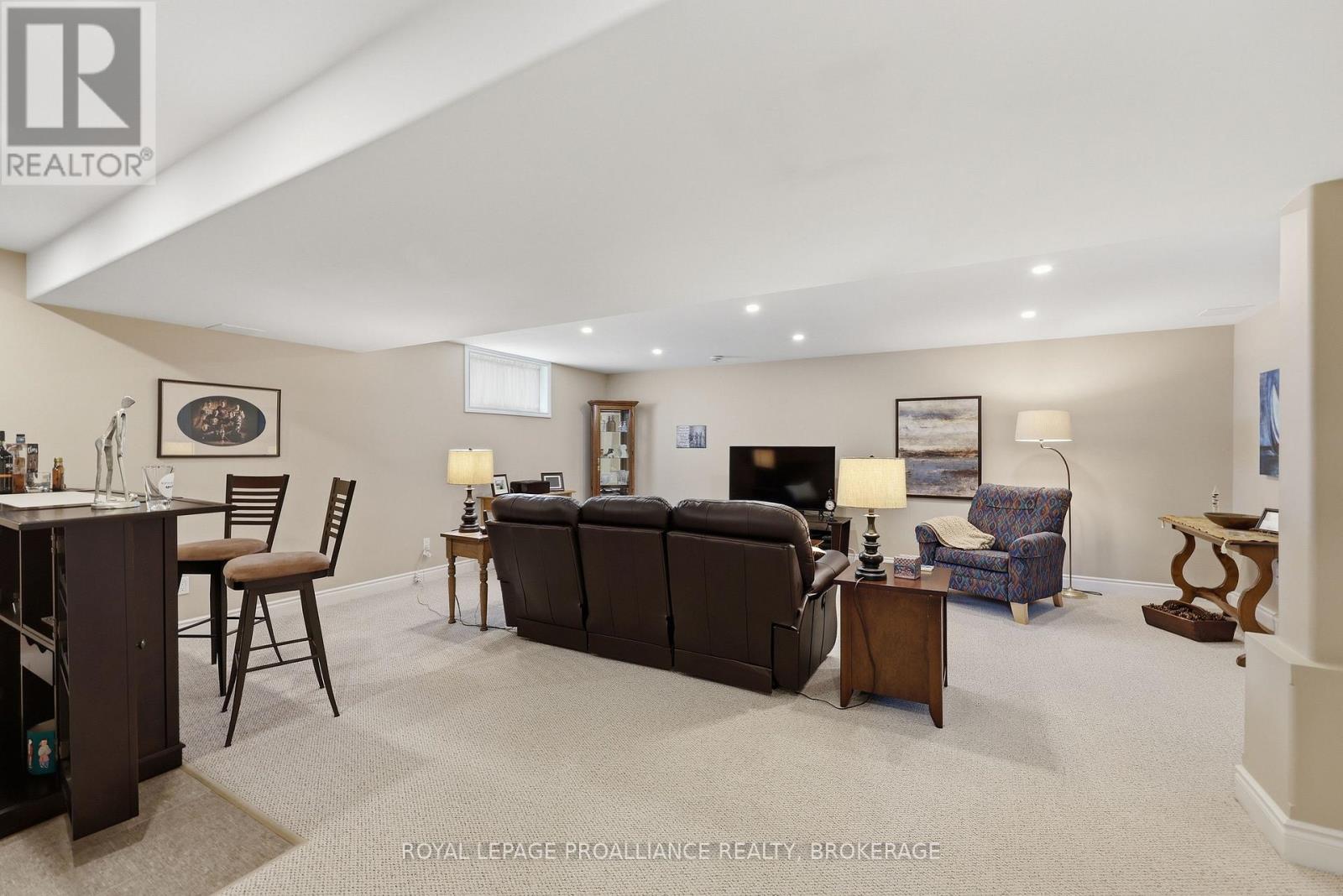 150 Sorbie Crescent, Loyalist, Ontario  K7N 0B7 - Photo 33 - X12869806