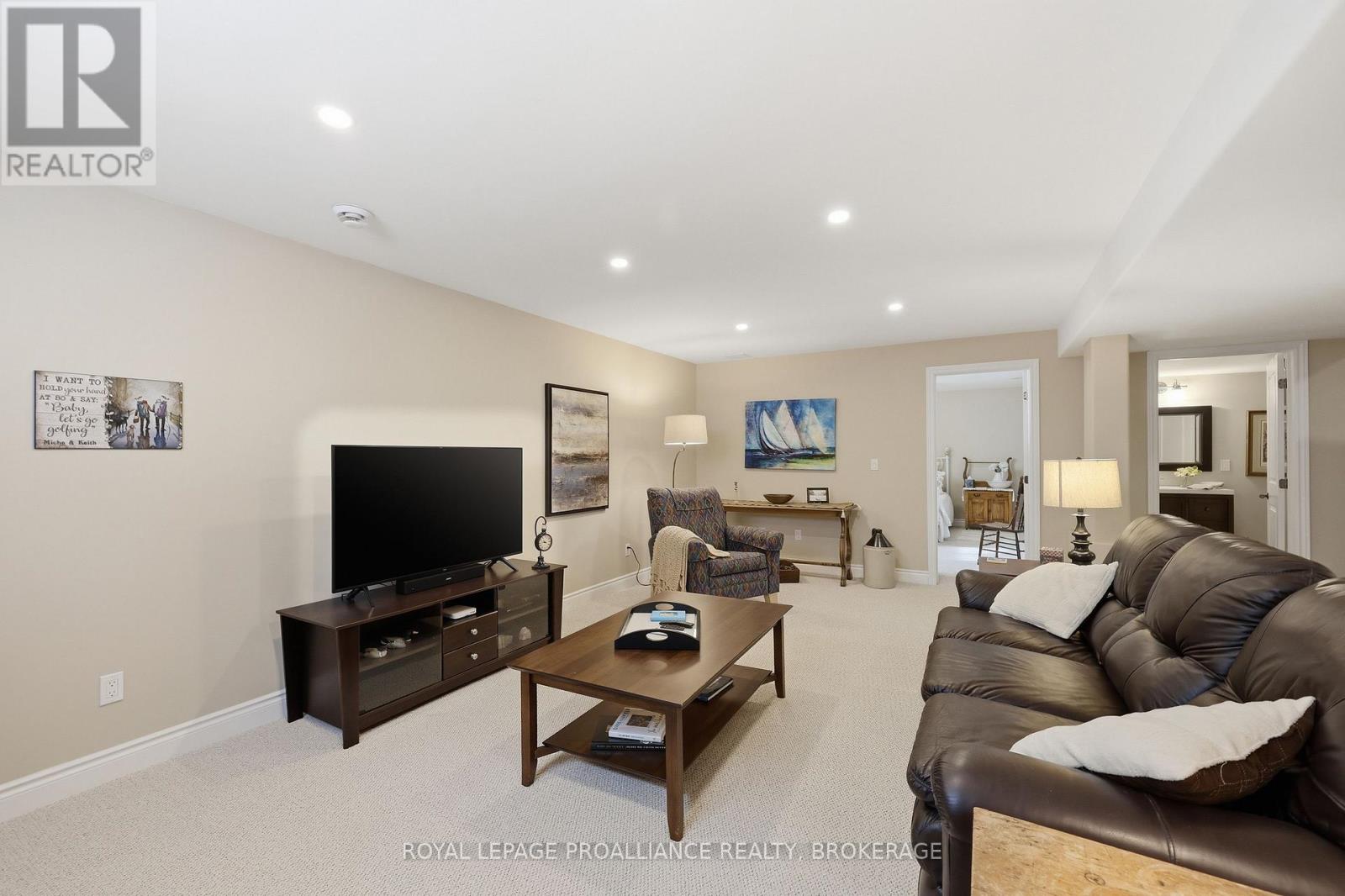 150 Sorbie Crescent, Loyalist, Ontario  K7N 0B7 - Photo 36 - X12869806