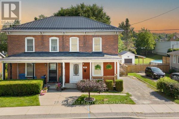 30 KING STREET, Prince Edward County, Ontario