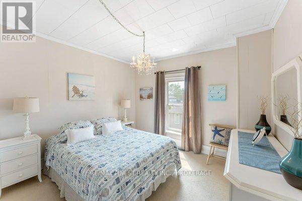 30 King Street, Prince Edward County, Ontario  K0K 2T0 - Photo 24 - X12869810