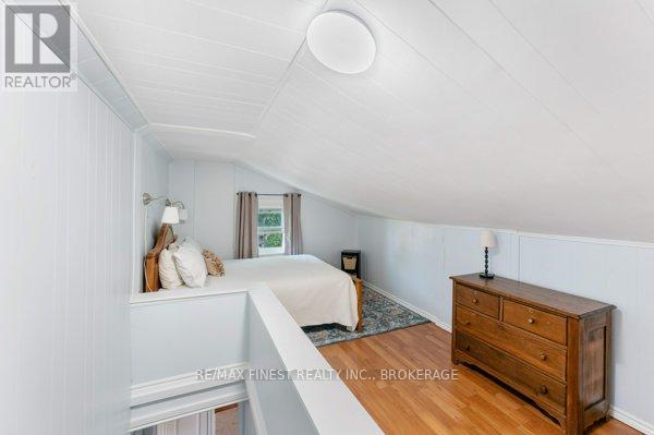 30 King Street, Prince Edward County, Ontario  K0K 2T0 - Photo 28 - X12869810