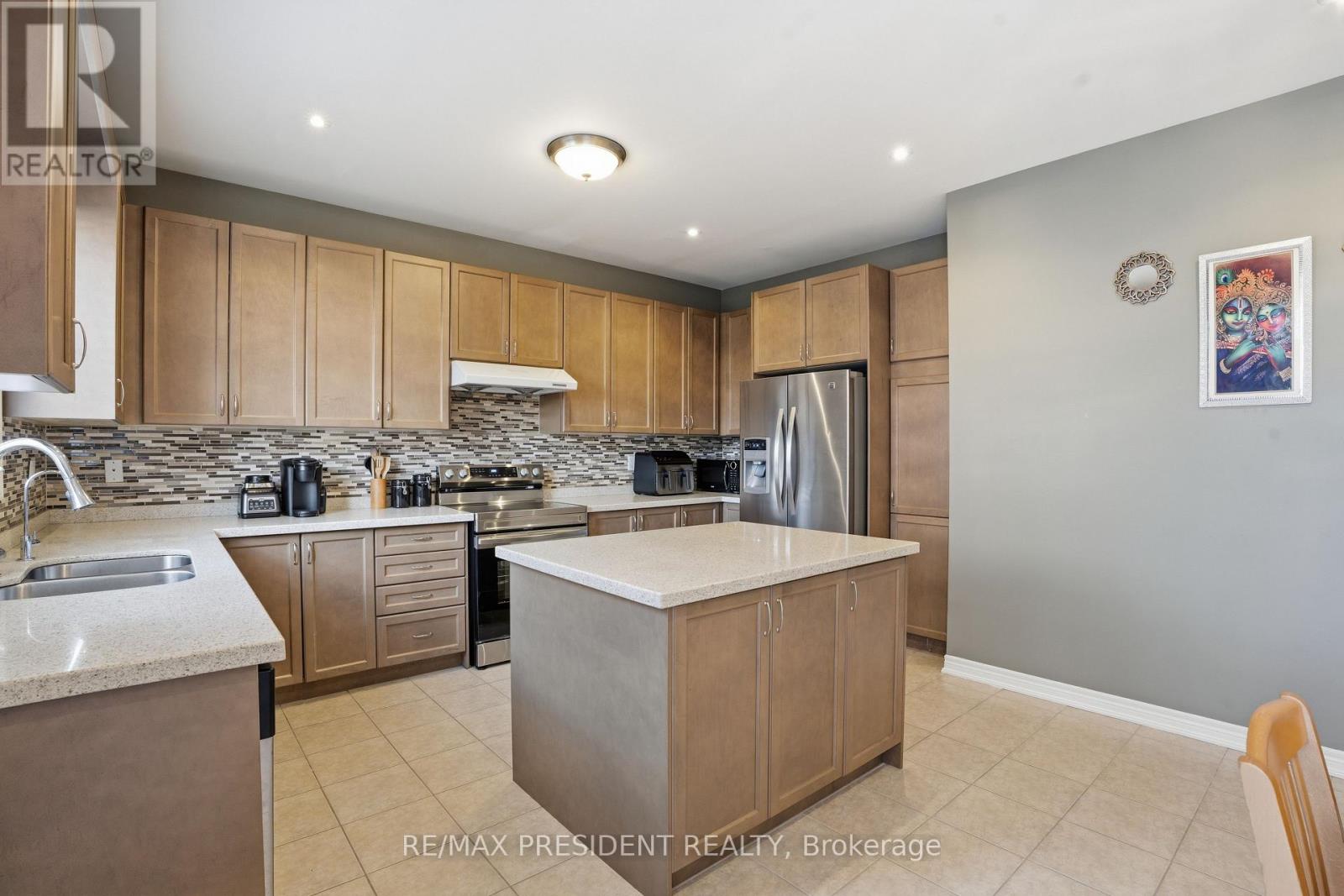 17 Mccartney Street, Hamilton, Ontario  L8B 0T7 - Photo 16 - X12869838