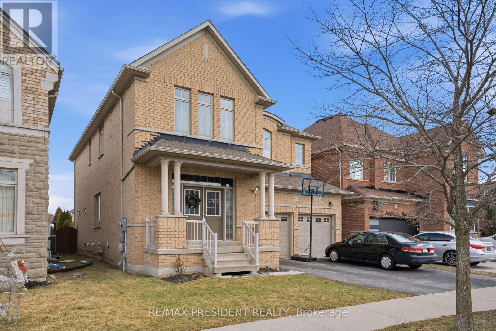 17 Mccartney Street, Hamilton, Ontario  L8B 0T7 - Photo 2 - X12869838