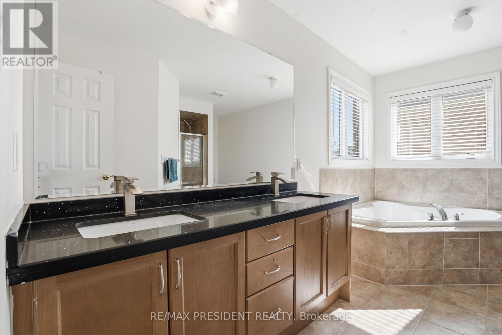 17 Mccartney Street, Hamilton, Ontario  L8B 0T7 - Photo 27 - X12869838