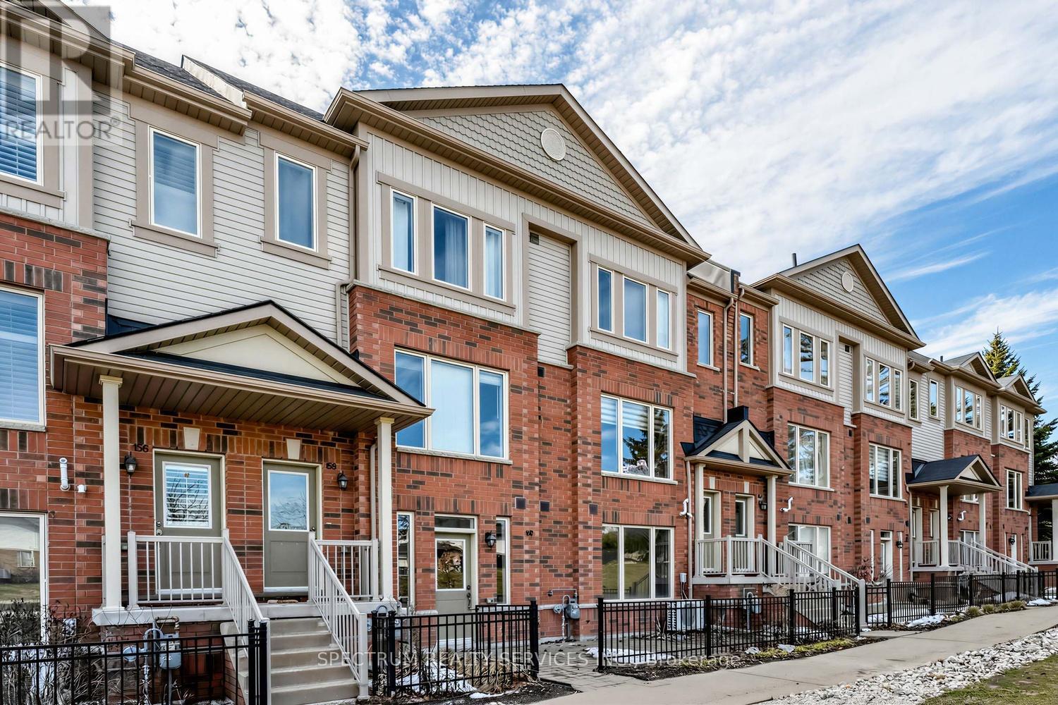 105 - 160 WATSON ROAD, Guelph, Ontario