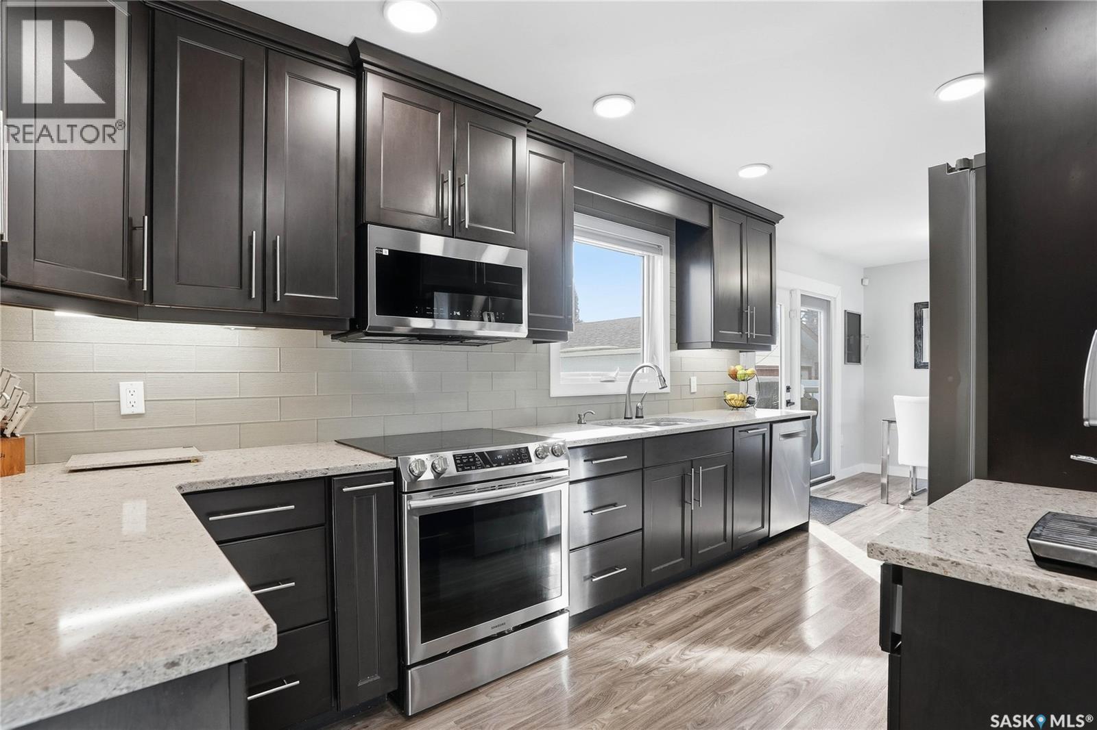 109 Churchill Drive, Saskatoon, Saskatchewan  S7K 3X3 - Photo 18 - SK030154