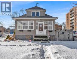393 DETROIT STREET, Windsor, Ontario