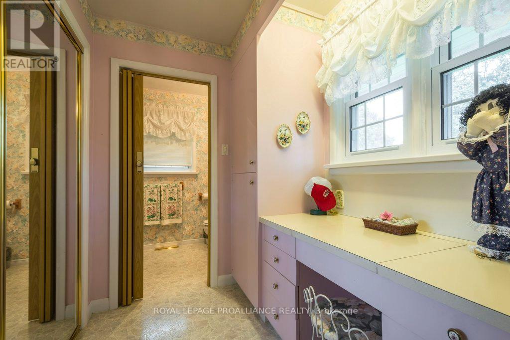 9 Parkview Heights, Quinte West (Trenton Ward), Ontario  K8V 5L9 - Photo 17 - X12869440