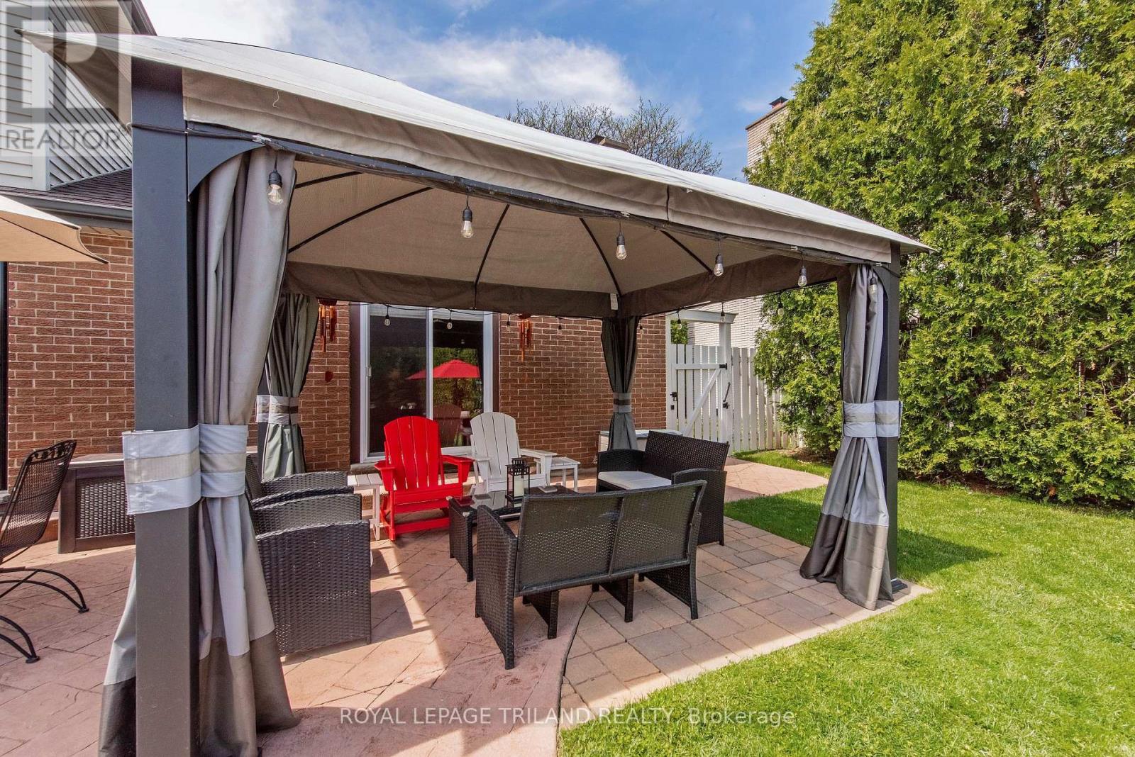 27 Cherokee Road, London North, Ontario  N6G 2N7 - Photo 35 - X12752178