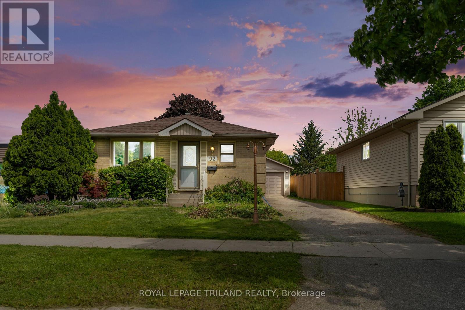 92 ARDSLEY ROAD, London North, Ontario