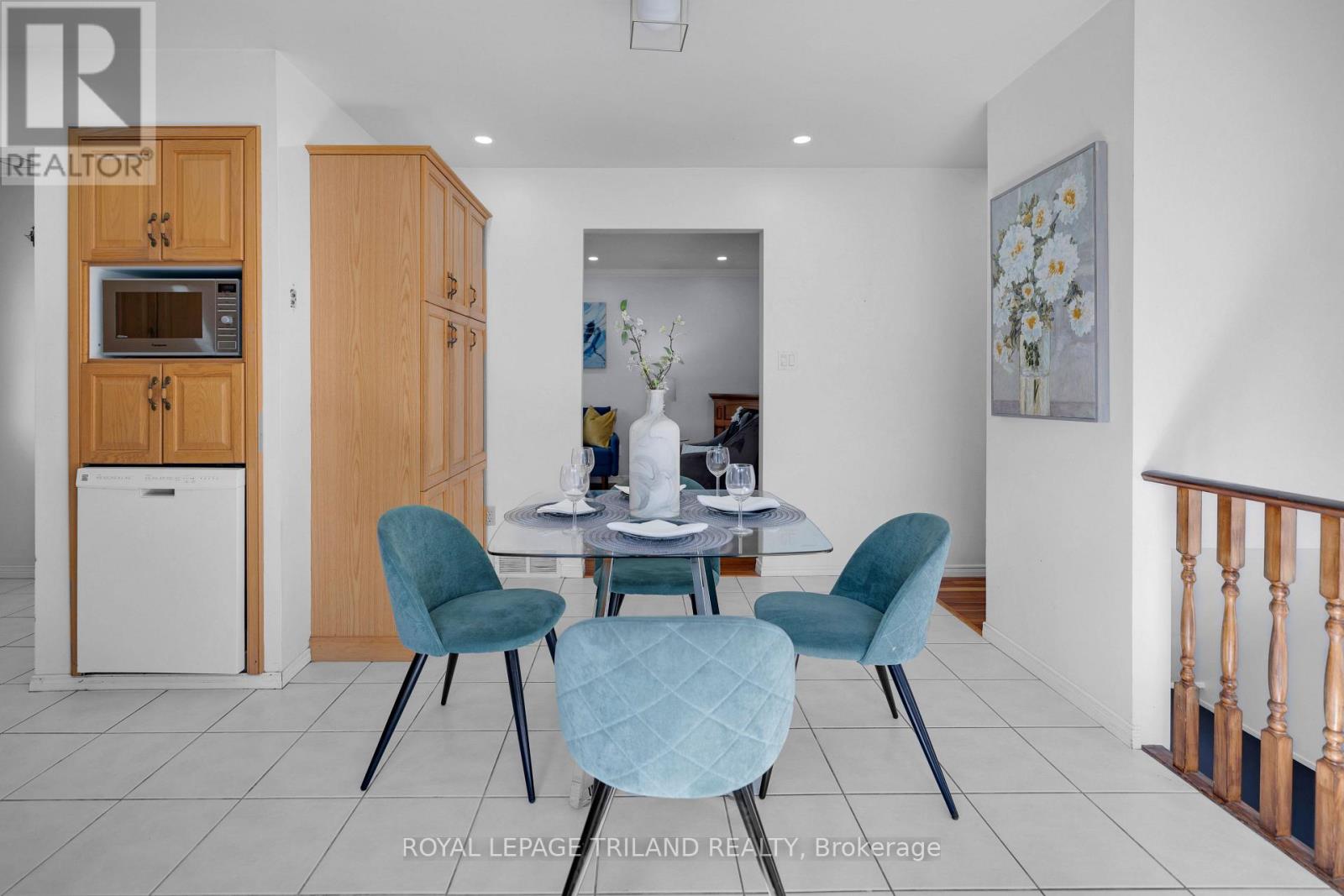 Photo 6 of 29 for 92 Ardsley Road