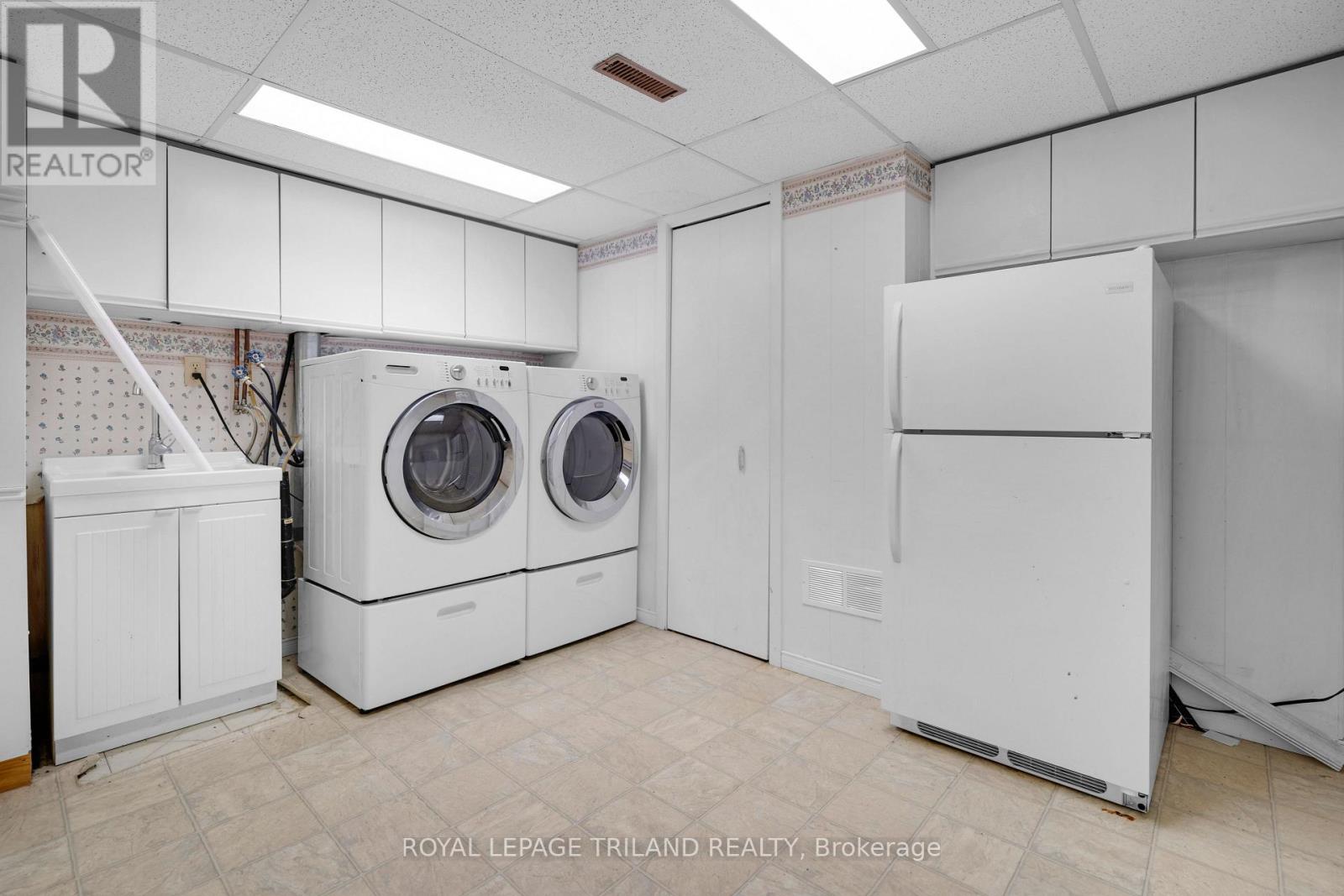 92 Ardsley Road, London North, Ontario  N6G 3W4 - Photo 24 - X12869808