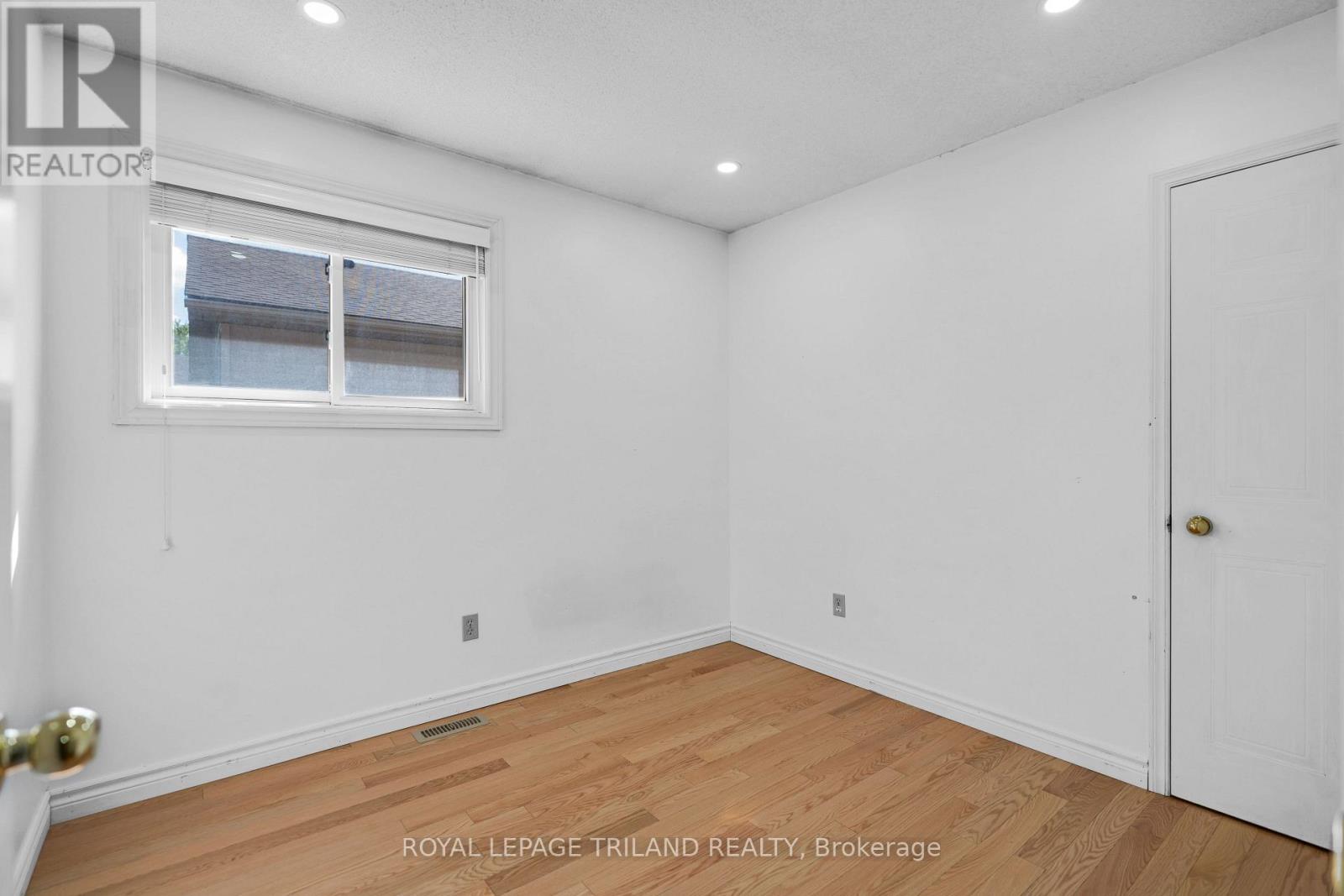 92 Ardsley Road, London North, Ontario  N6G 3W4 - Photo 9 - X12869808