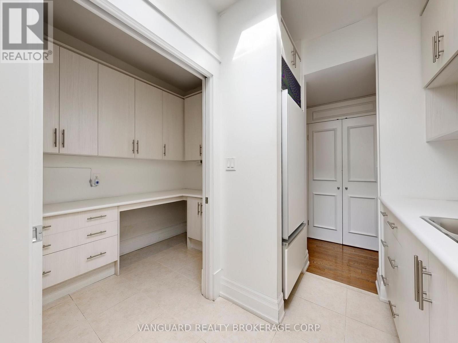 118 Avenue Road, Toronto, Ontario  M5R 2H4 - Photo 9 - C12629870