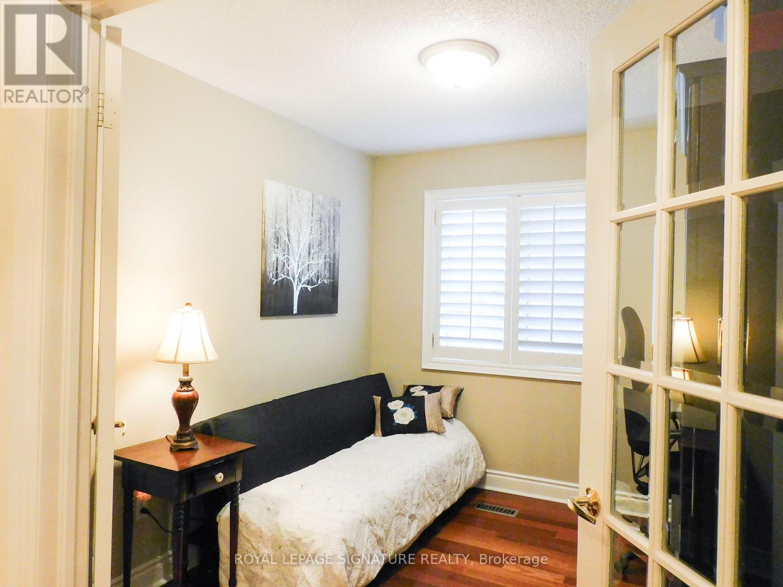 1590 Hallstone Road, Brampton, Ontario  L6Y 5K8 - Photo 24 - W12858238