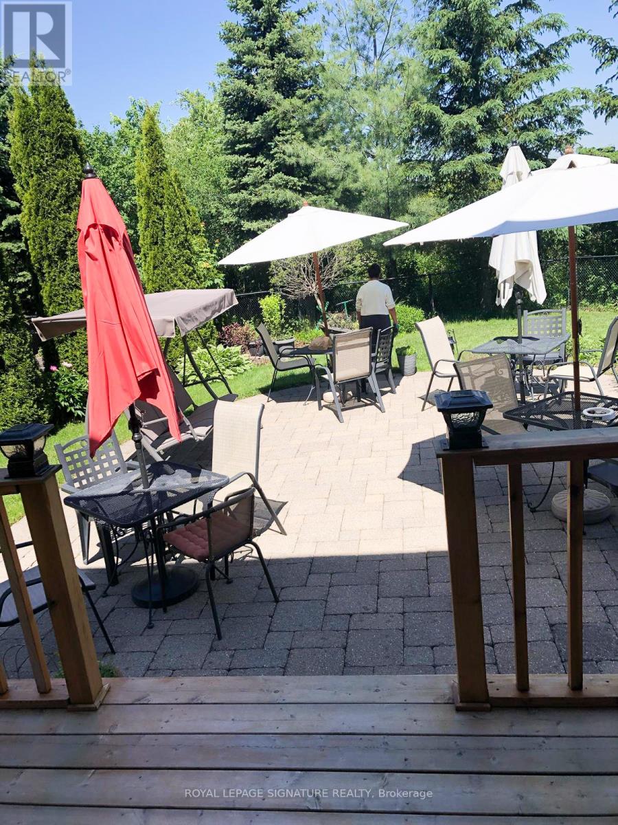 1590 Hallstone Road, Brampton, Ontario  L6Y 5K8 - Photo 48 - W12858238