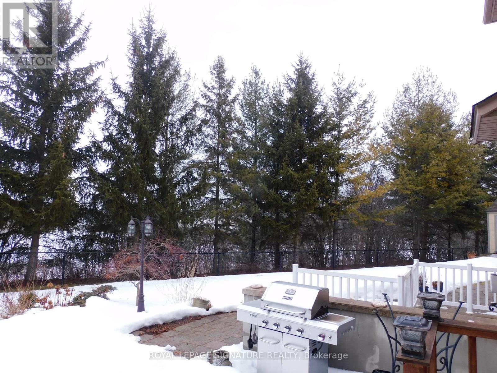 1590 Hallstone Road, Brampton, Ontario  L6Y 5K8 - Photo 42 - W12858238