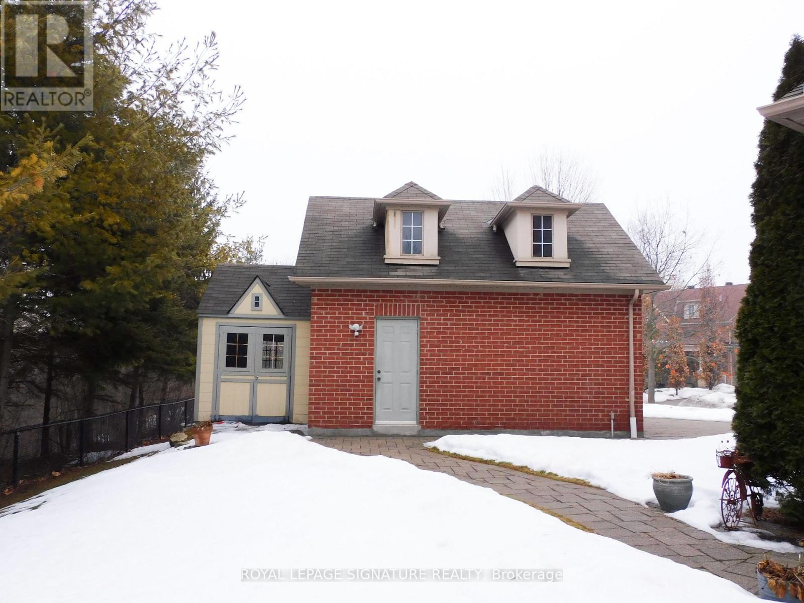 1590 Hallstone Road, Brampton, Ontario  L6Y 5K8 - Photo 41 - W12858238
