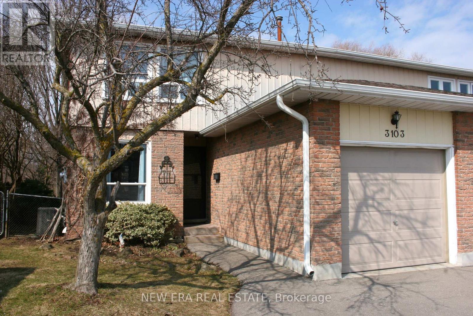 3103 Autumn Hill Crescent, Burlington, Ontario  L7M 1Z3 - Photo 2 - W12865304