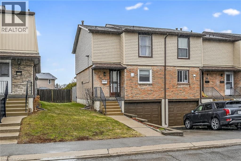 10 ANGUS Road Unit# 35, Hamilton, Ontario