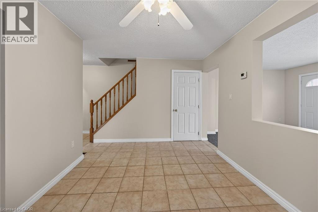 10 Angus Road Unit# 35, Hamilton, Ontario  L8K 6K3 - Photo 14 - 40811133