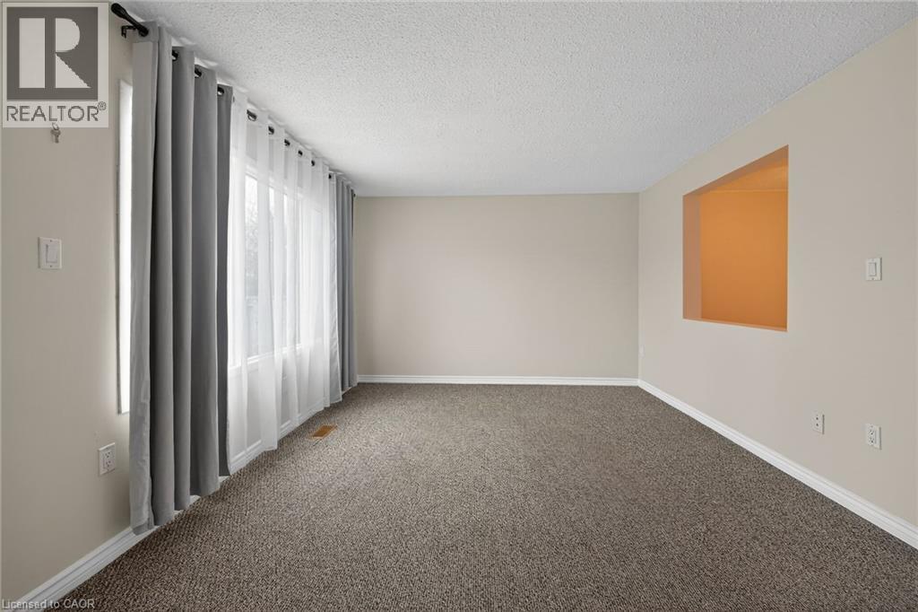 10 Angus Road Unit# 35, Hamilton, Ontario  L8K 6K3 - Photo 17 - 40811133