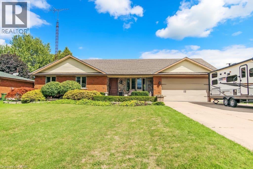 4 DONJON Boulevard, Port Dover, Ontario